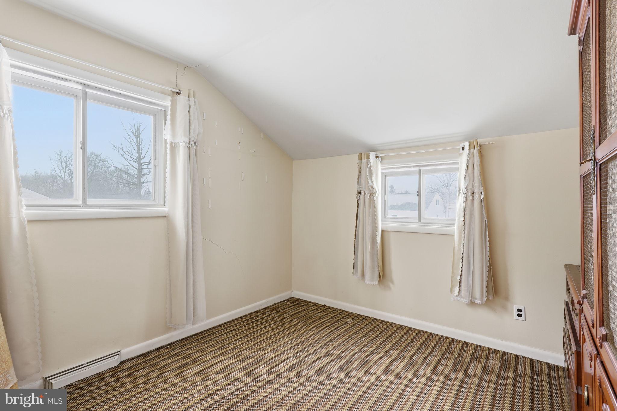 161 Crockett Road Warminster, PA 18974 - Photo 14 of 34