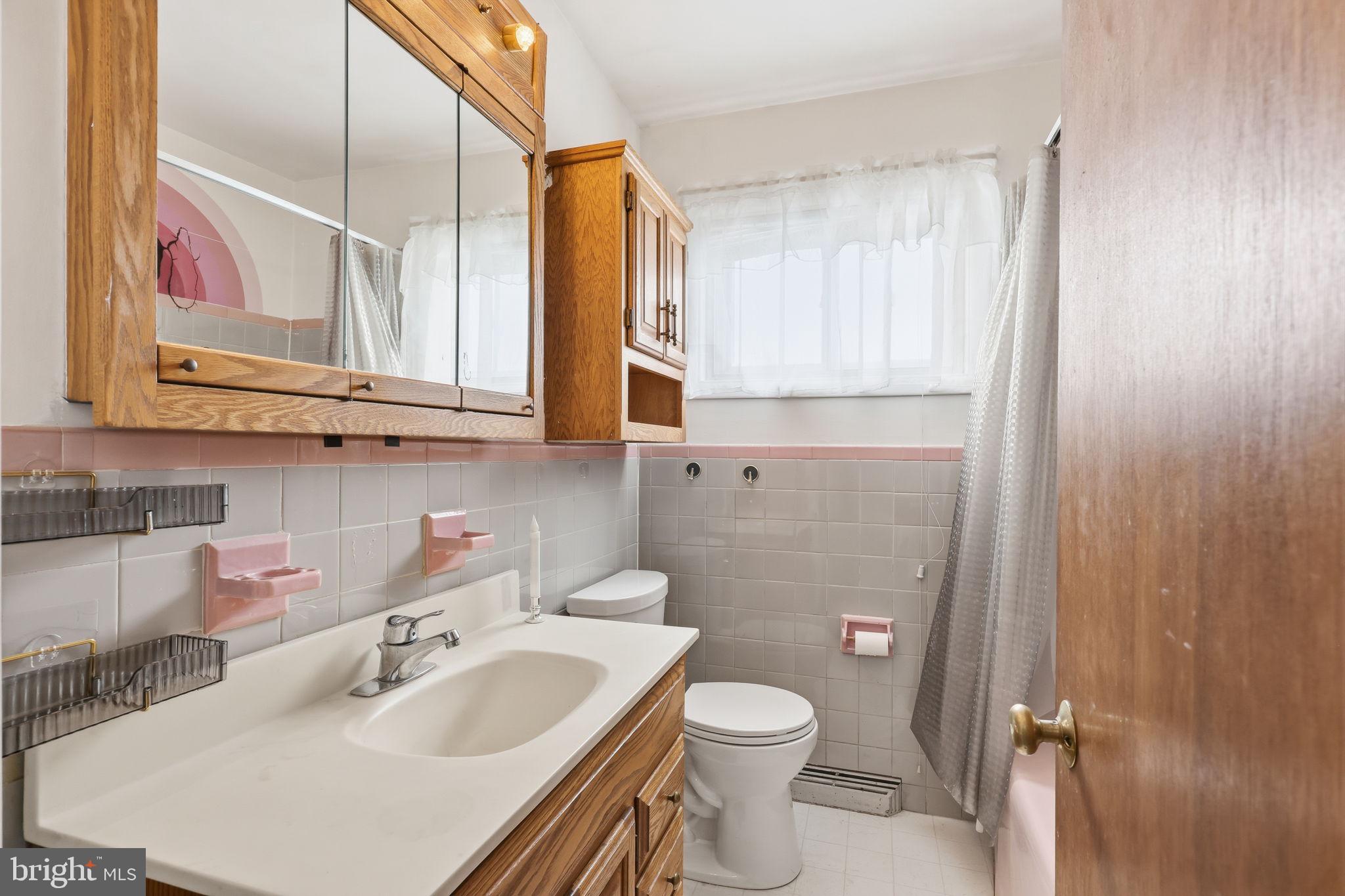 161 Crockett Road Warminster, PA 18974 - Photo 15 of 34