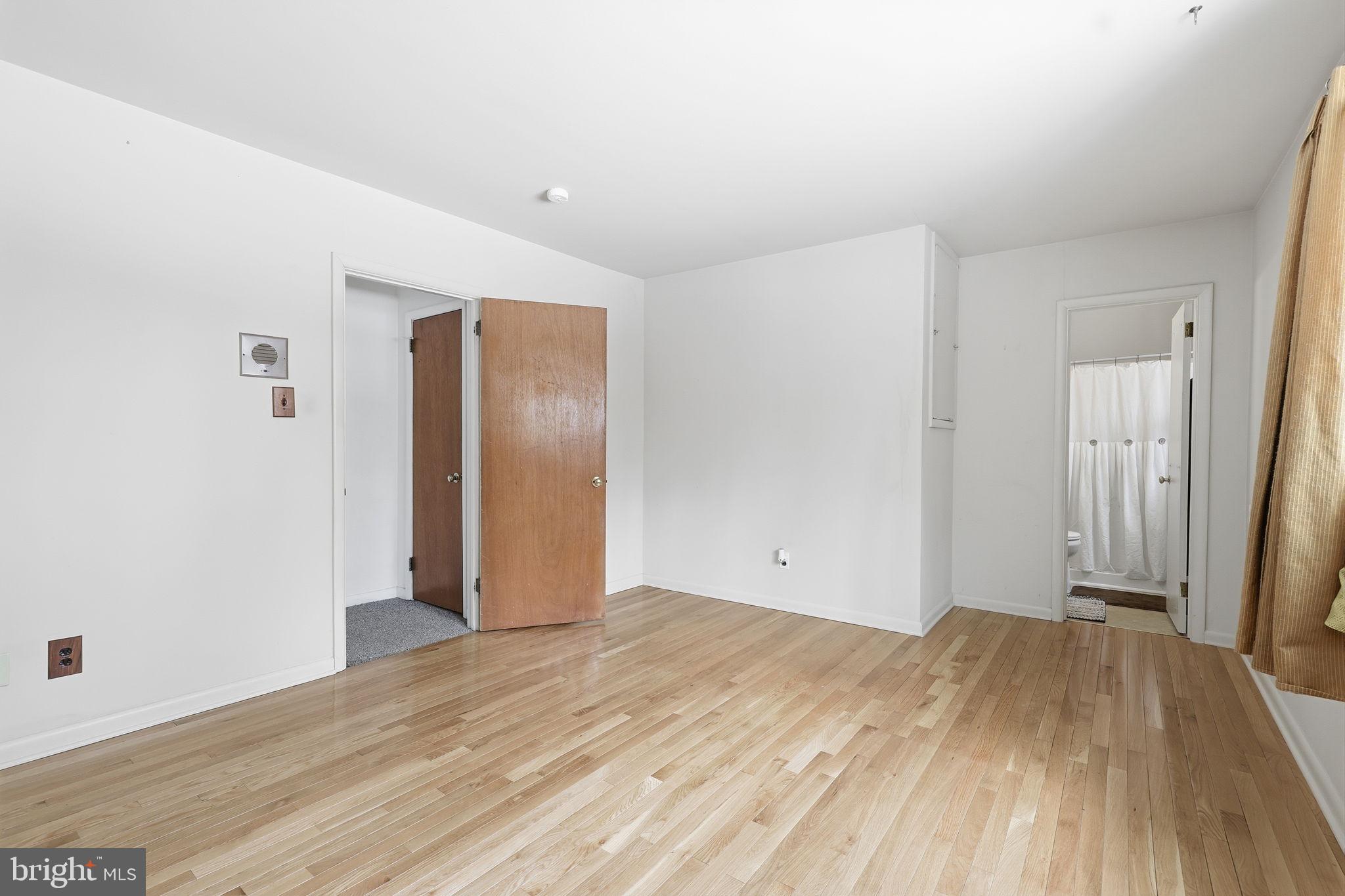 161 Crockett Road Warminster, PA 18974 - Photo 18 of 34