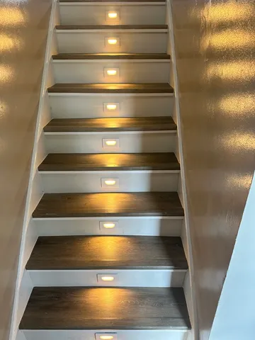 a view of walk in closet