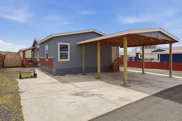 $329,000 | 10510 West Richland Road, Unit 118, Cheney, WA 99004