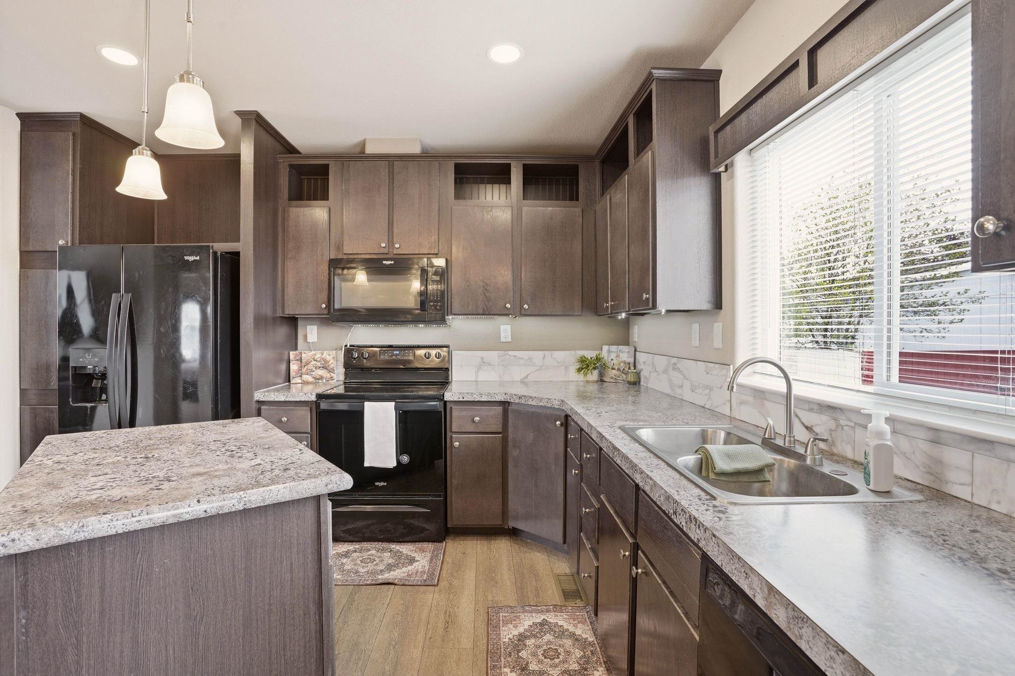 10510 West Richland Road, Unit 118 Cheney, WA 99004 - Photo 11 of 31