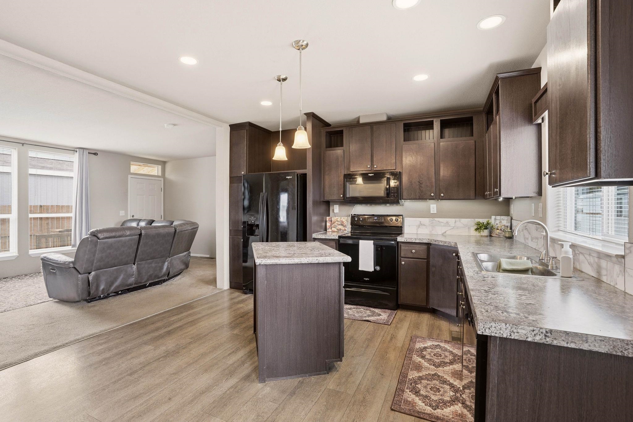 10510 West Richland Road, Unit 118 Cheney, WA 99004 - Photo 12 of 31