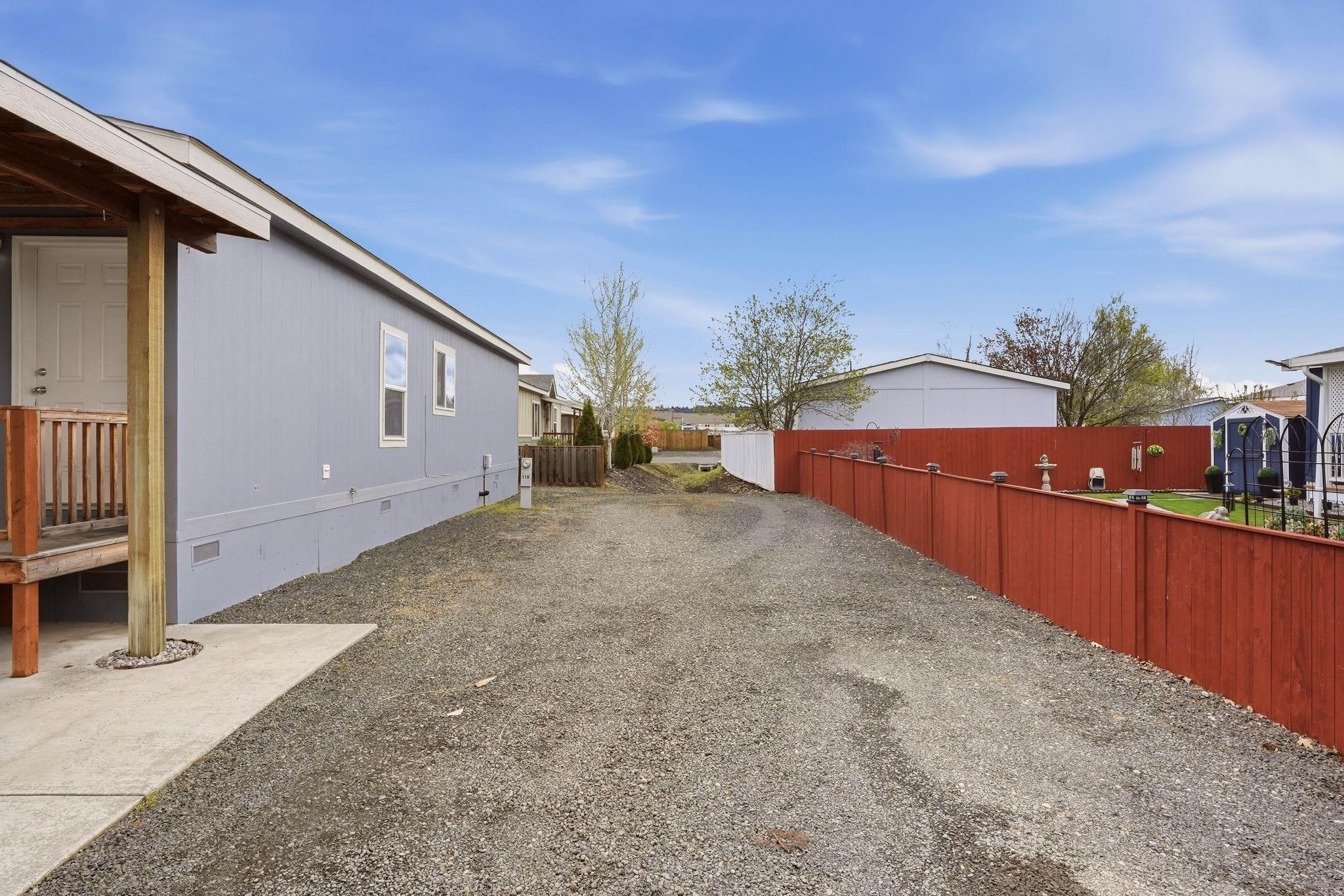 10510 West Richland Road, Unit 118 Cheney, WA 99004 - Photo 27 of 31