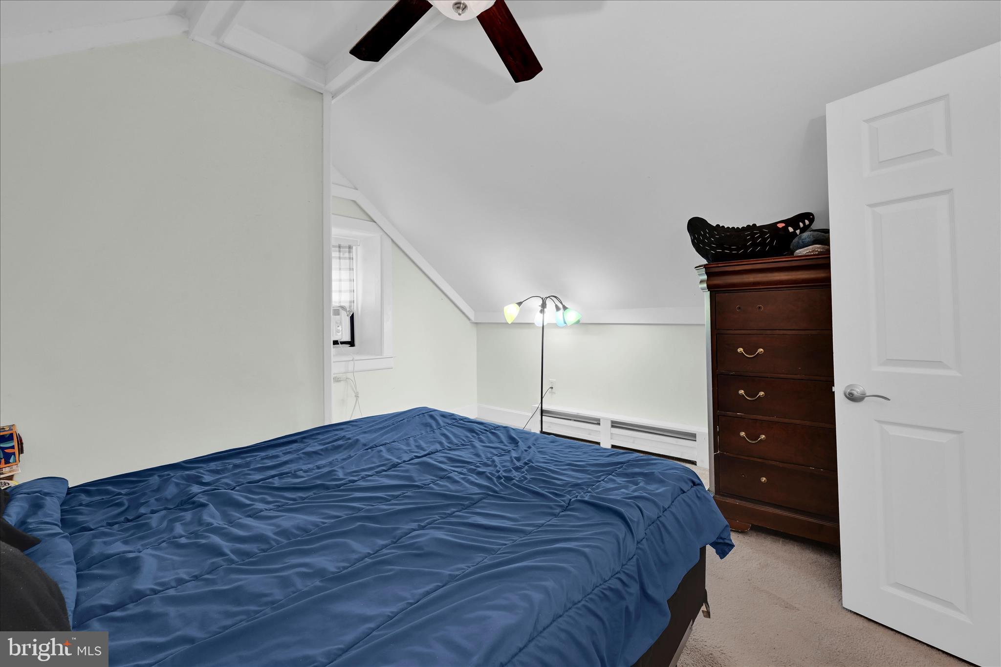 286 Schuylkill Road Birdsboro, PA 19508 - Photo 19 of 39 a bedroom with a bed and a dresser