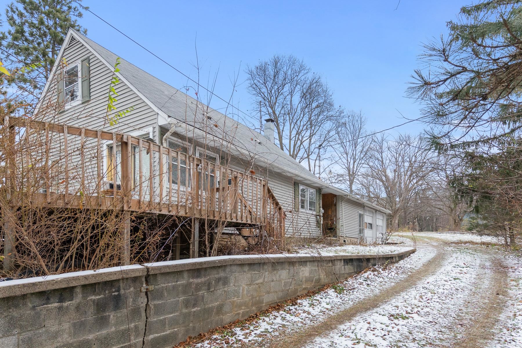1279 Evergreen Road Huntington, IN 46750 - Photo 33 of 36 Gallery Image 33