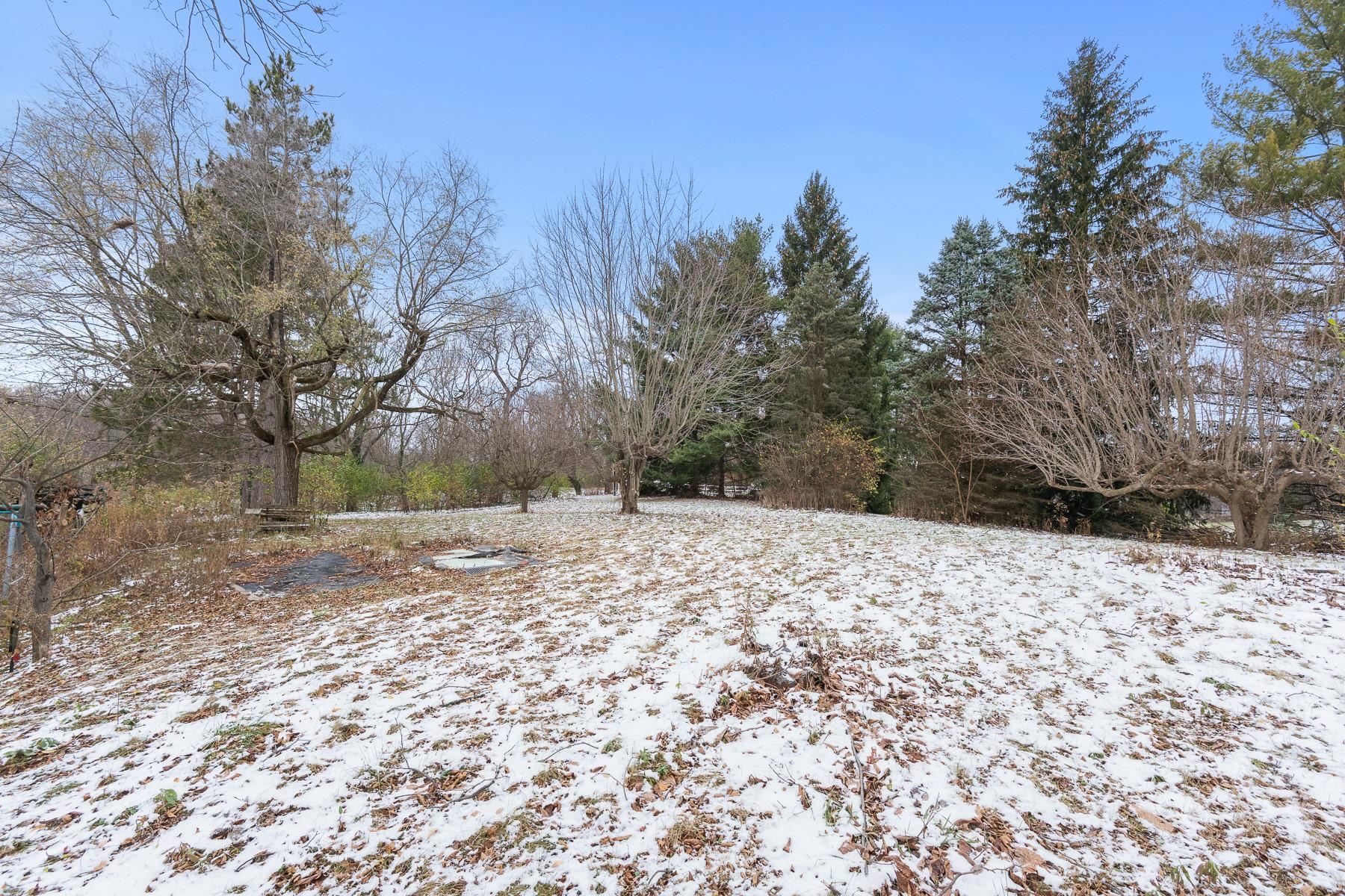 1279 Evergreen Road Huntington, IN 46750 - Photo 34 of 36 Gallery Image 34