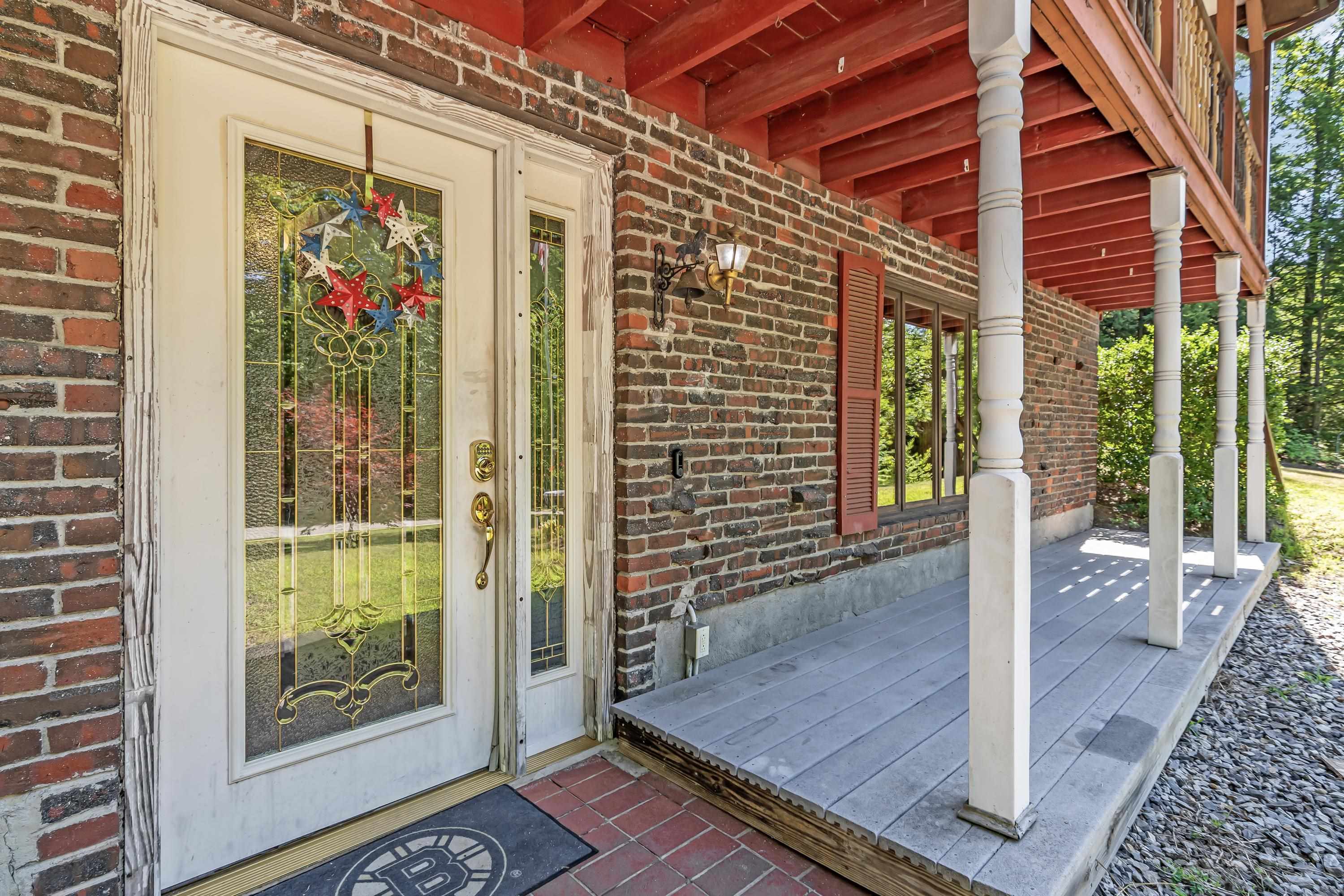 204 Colby Road Danville, NH 03819 - Photo 3 of 60 Gallery Image 3
