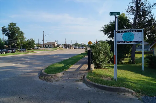 $250,000 | 402 East College Street, Canton, TX 75103