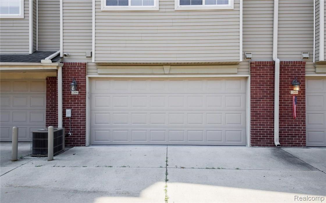 22696 Goddard Road Taylor, MI 48180 - Photo 22 of 23 2 car garage
