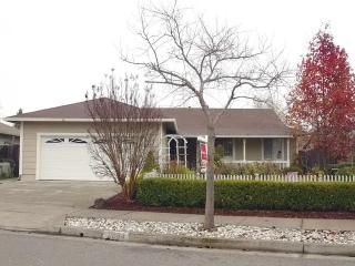 2064 Canover Court Santa Rosa, CA 95403 - Photo 9 of 9 Gallery Image 9