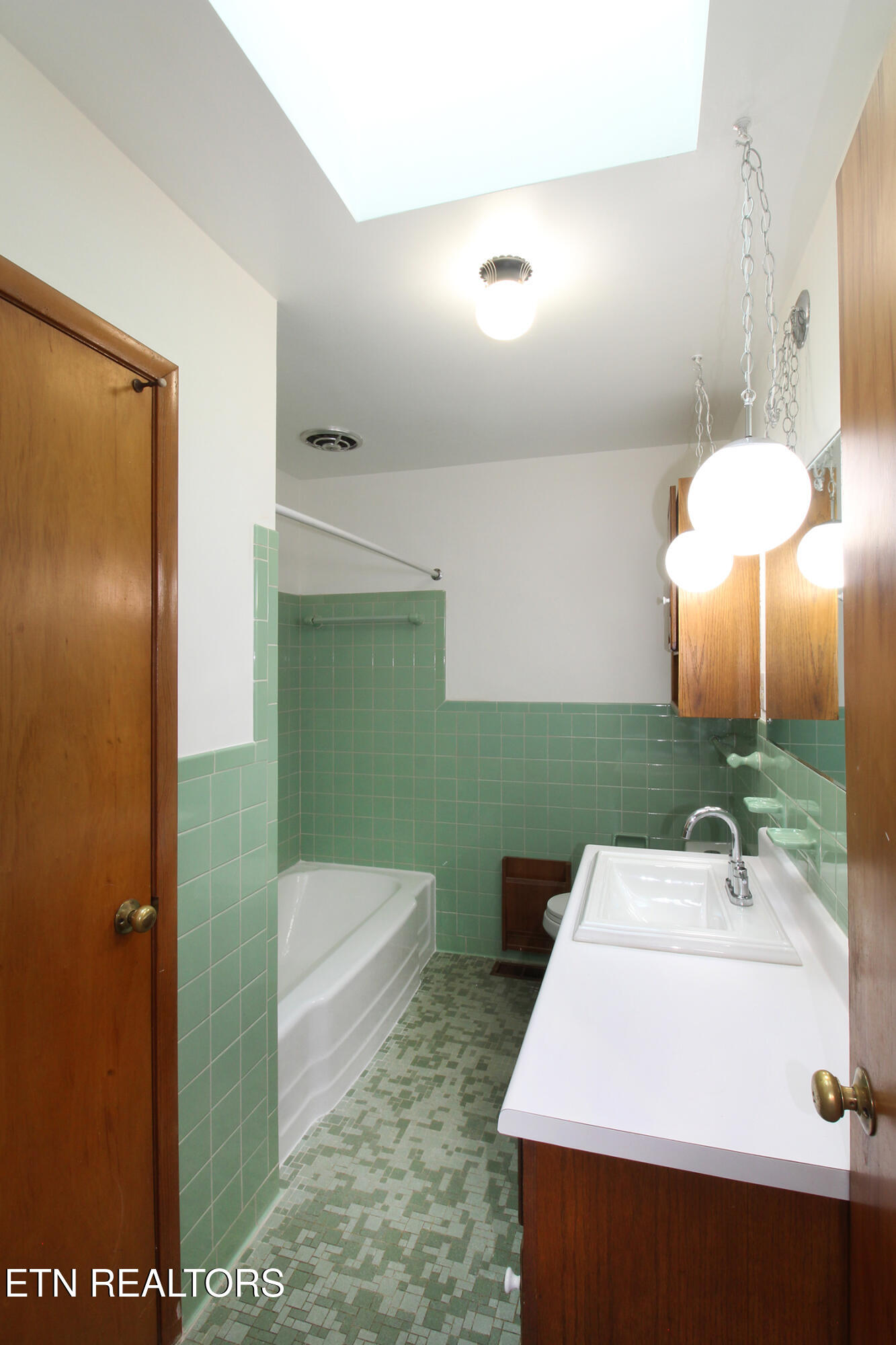 3204 Walnoaks Road Knoxville, TN 37921 - Photo 20 of 32 IMG_9467