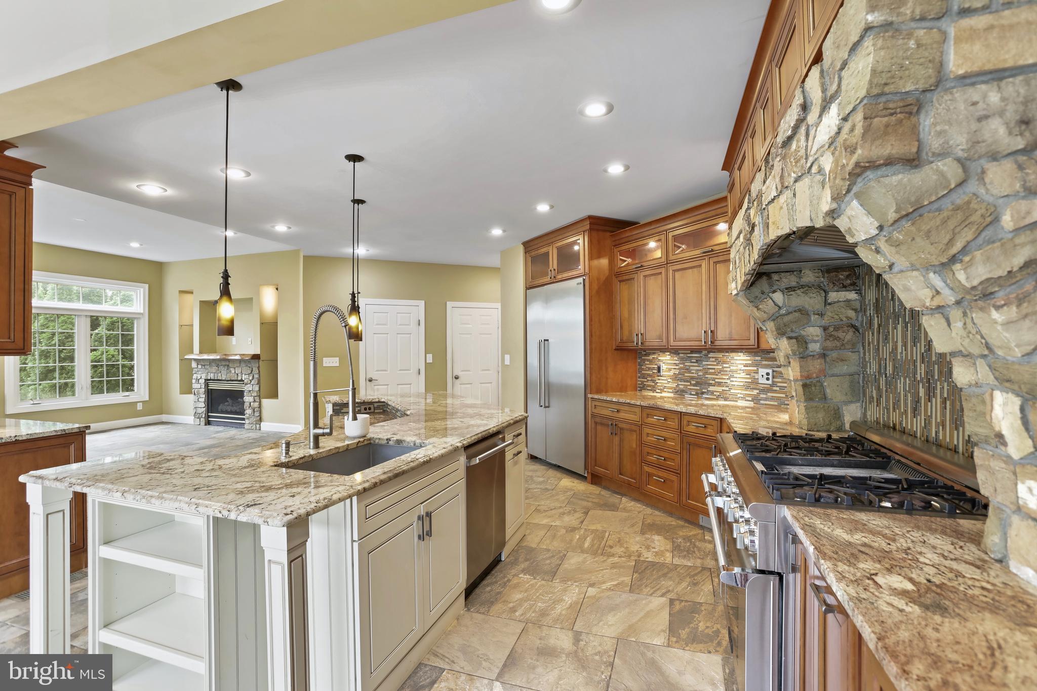 2054 Madrillon Road Vienna, VA 22182 - Photo 15 of 48