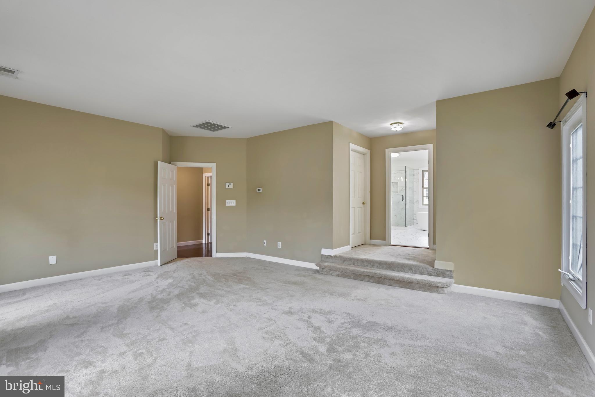 2054 Madrillon Road Vienna, VA 22182 - Photo 24 of 48