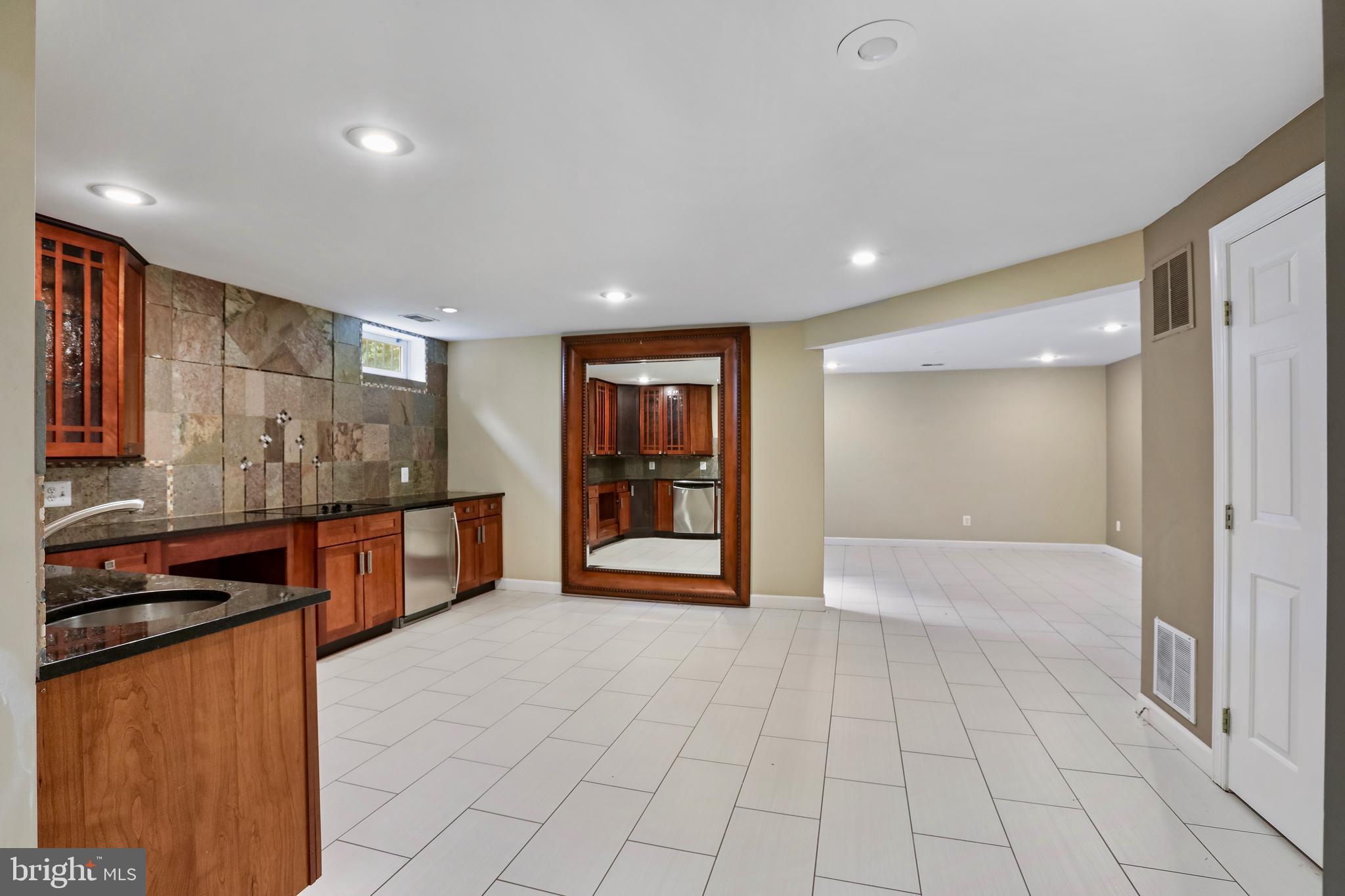 2054 Madrillon Road Vienna, VA 22182 - Photo 40 of 48