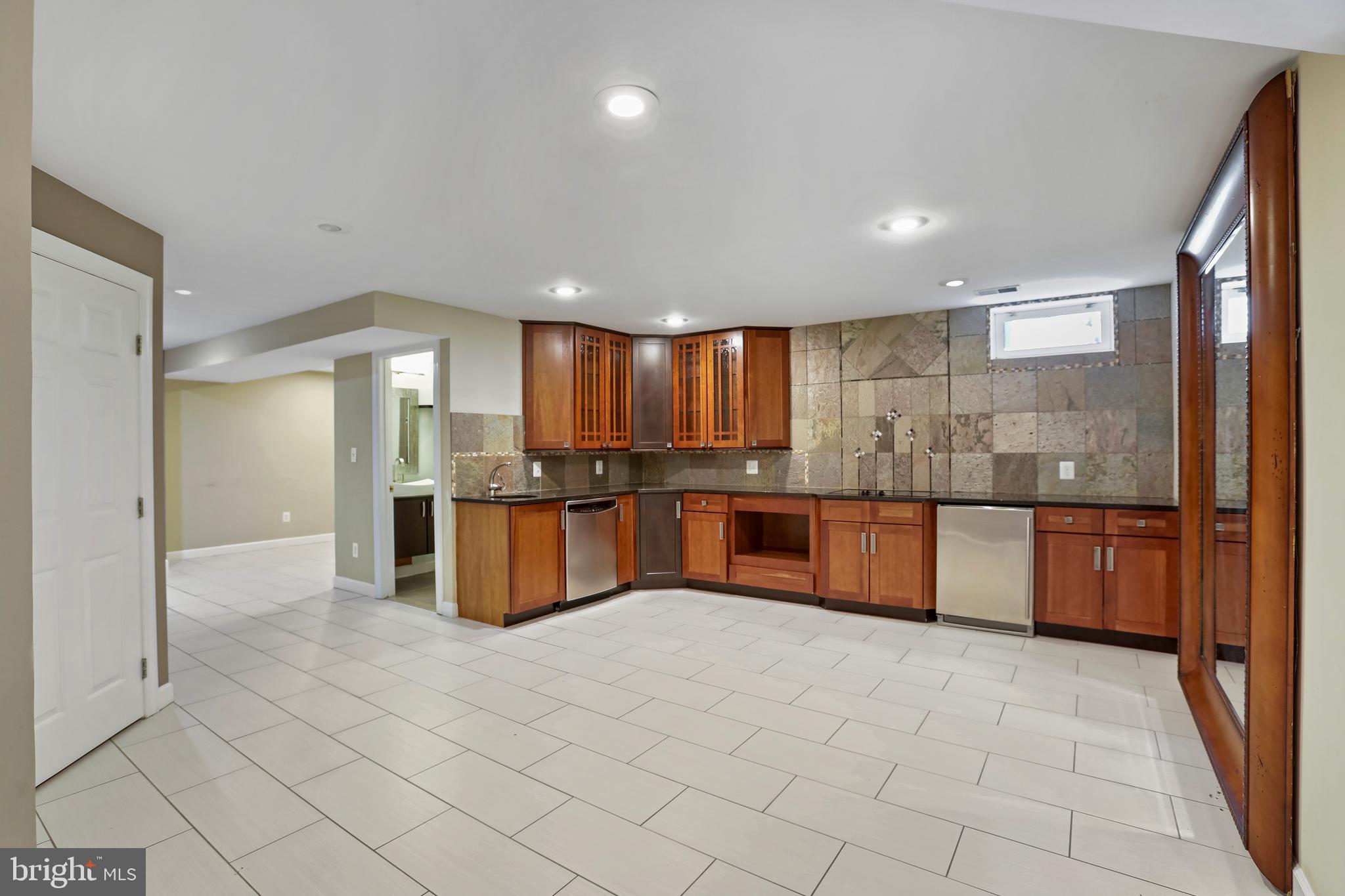 2054 Madrillon Road Vienna, VA 22182 - Photo 42 of 48