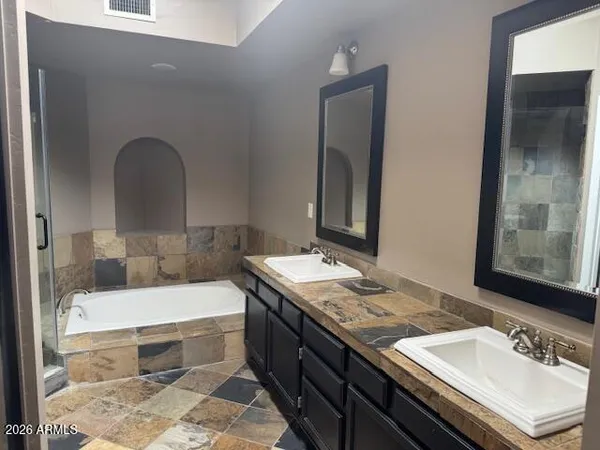 $2,290 | 3230 East Briarwood Terrace, Phoenix, AZ 85048