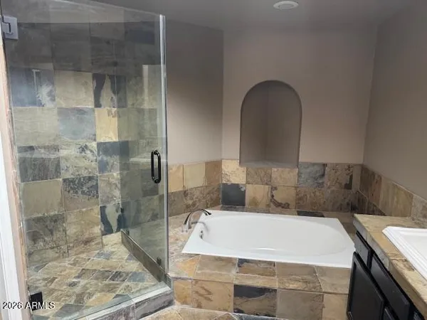 $2,290 | 3230 East Briarwood Terrace, Phoenix, AZ 85048