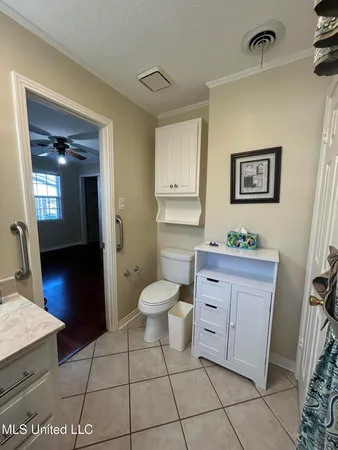 $225,000 | 2049 Oakhurst Drive, Grenada, MS 38901