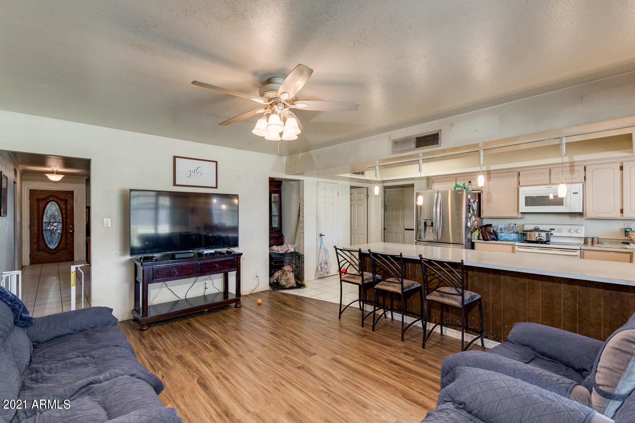 6710 South Terrace Road Tempe, AZ 85283 - Photo 11 of 54 09-Terrace