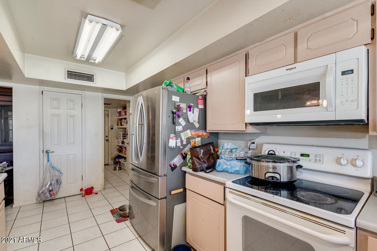 6710 South Terrace Road Tempe, AZ 85283 - Photo 16 of 54 14-Terrace
