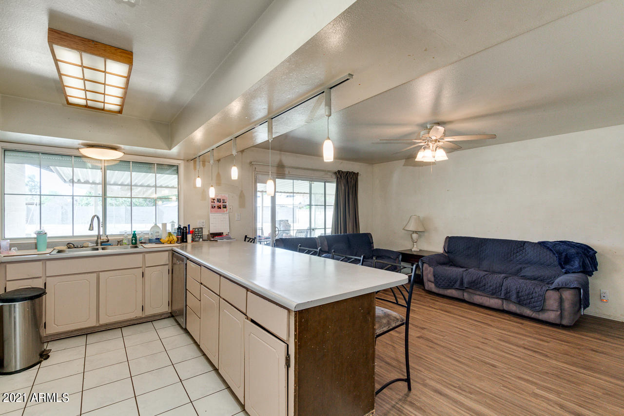 6710 South Terrace Road Tempe, AZ 85283 - Photo 18 of 54 16-Terrace