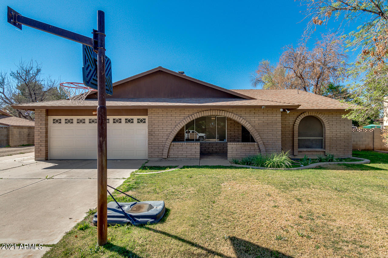 6710 South Terrace Road Tempe, AZ 85283 - Photo 4 of 54 01-Terrace