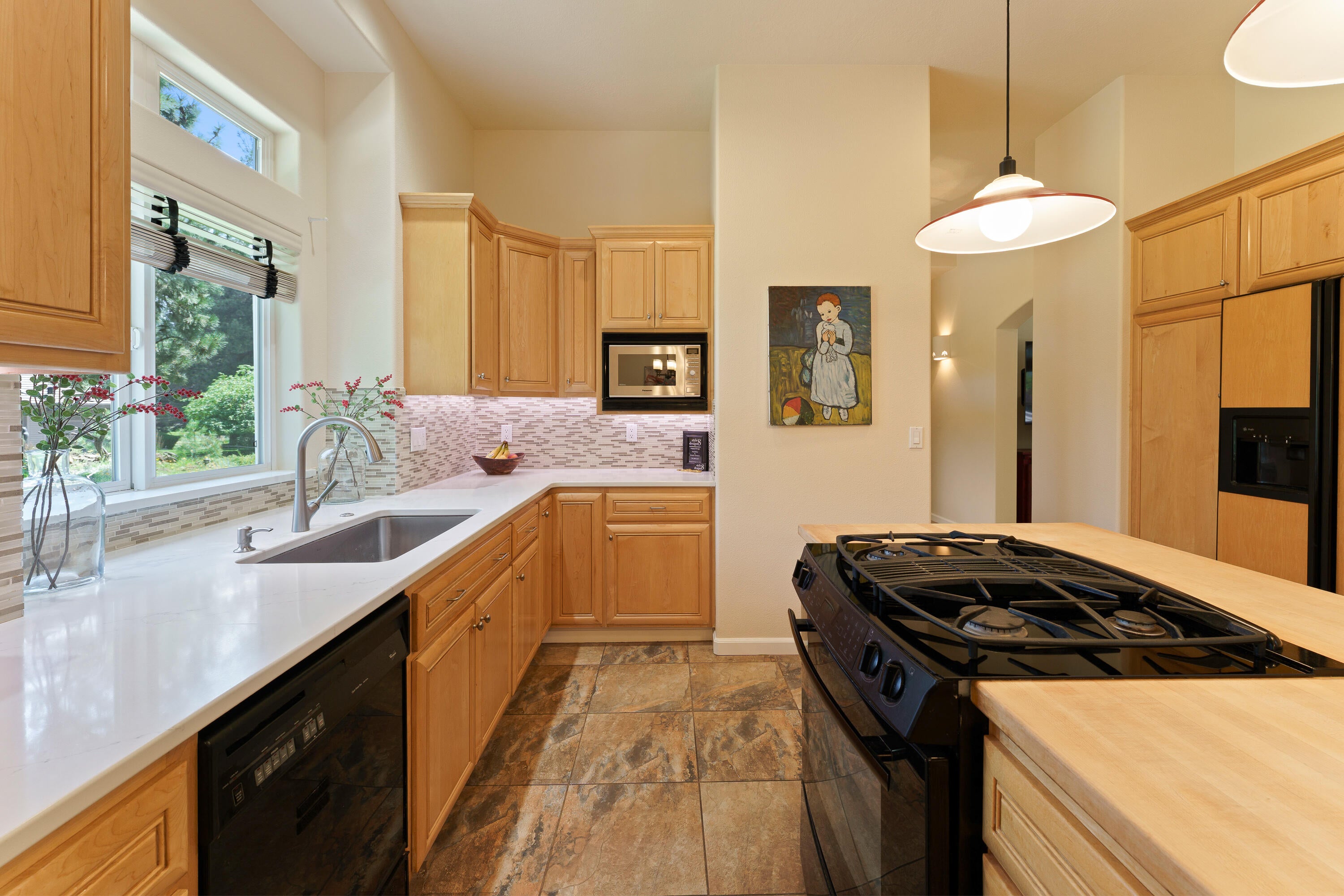 20445 Keystone Court Bend, OR 97702 - Photo 16 of 59 DSC09186