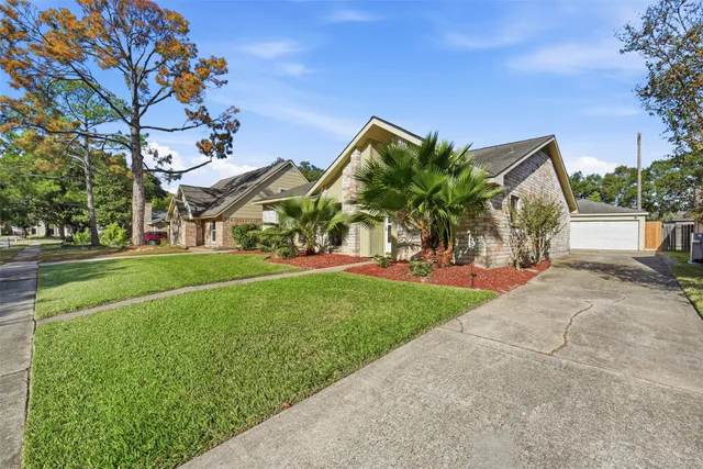 a view of a volley ball court
