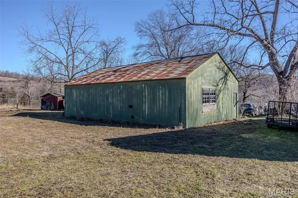 $325,000 | 30635 Marigold Drive, Lebanon, MO 65536