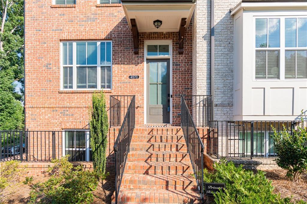 4570 Sims Park Suwanee, GA 30024 - Photo 3 of 41