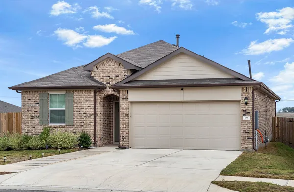 $2,400 | 105 Escala Way, San Marcos, TX 78666