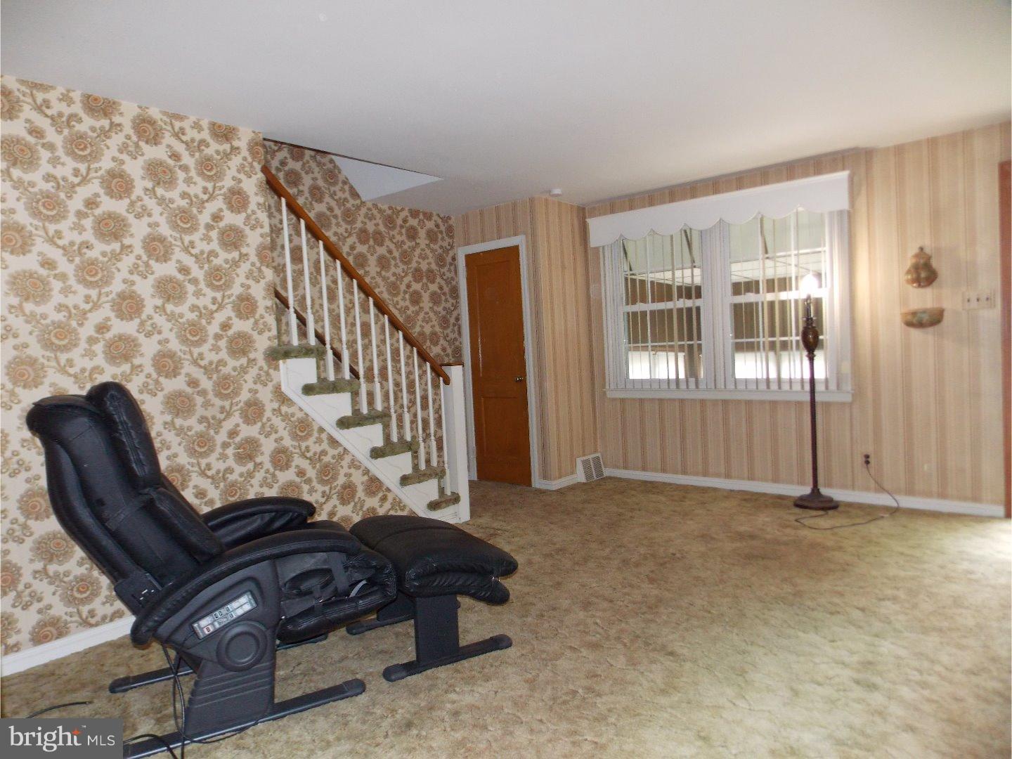 108 Rhodes Avenue Collingdale, PA 19023 - Photo 4 of 21 Gallery Image 4