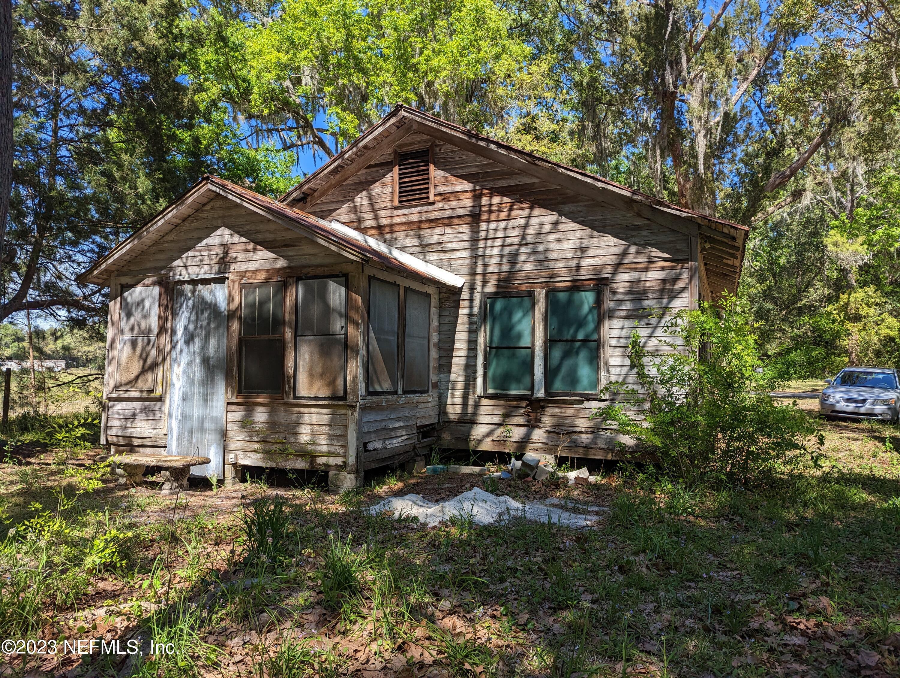 7215 Old State Rd 207  