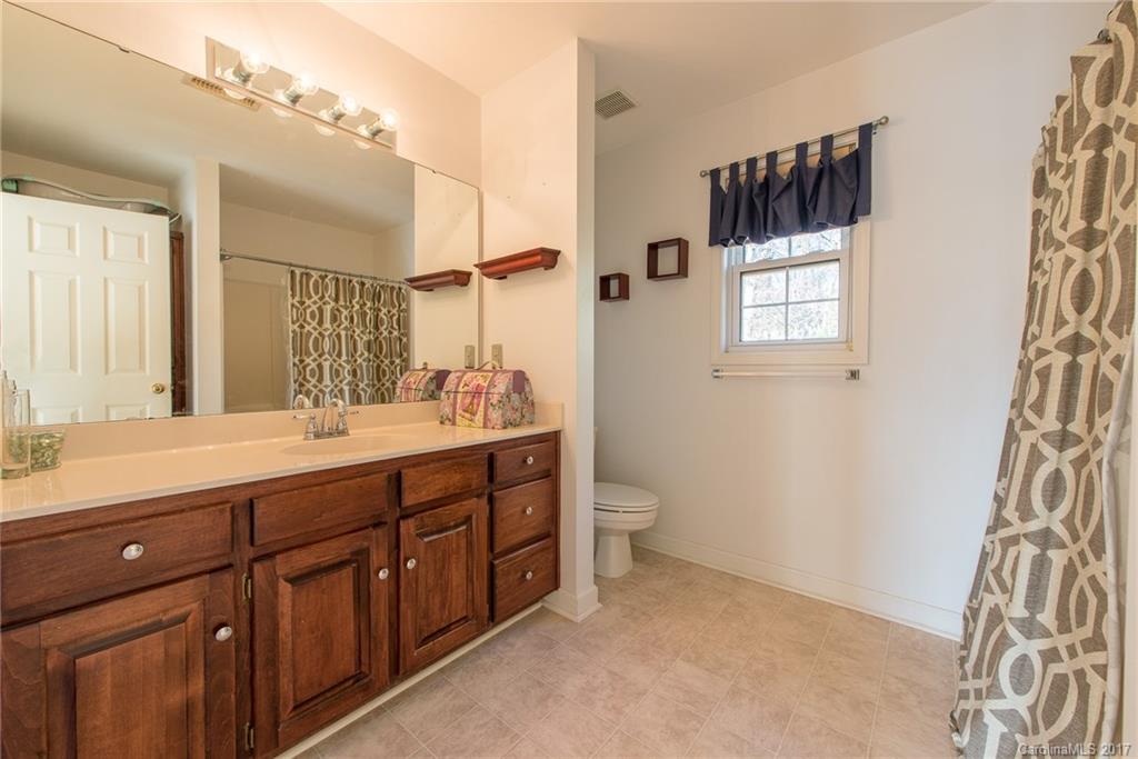 2815 Williams Station Road Matthews, NC 28105 - Photo 16 of 22 Gallery Image 16