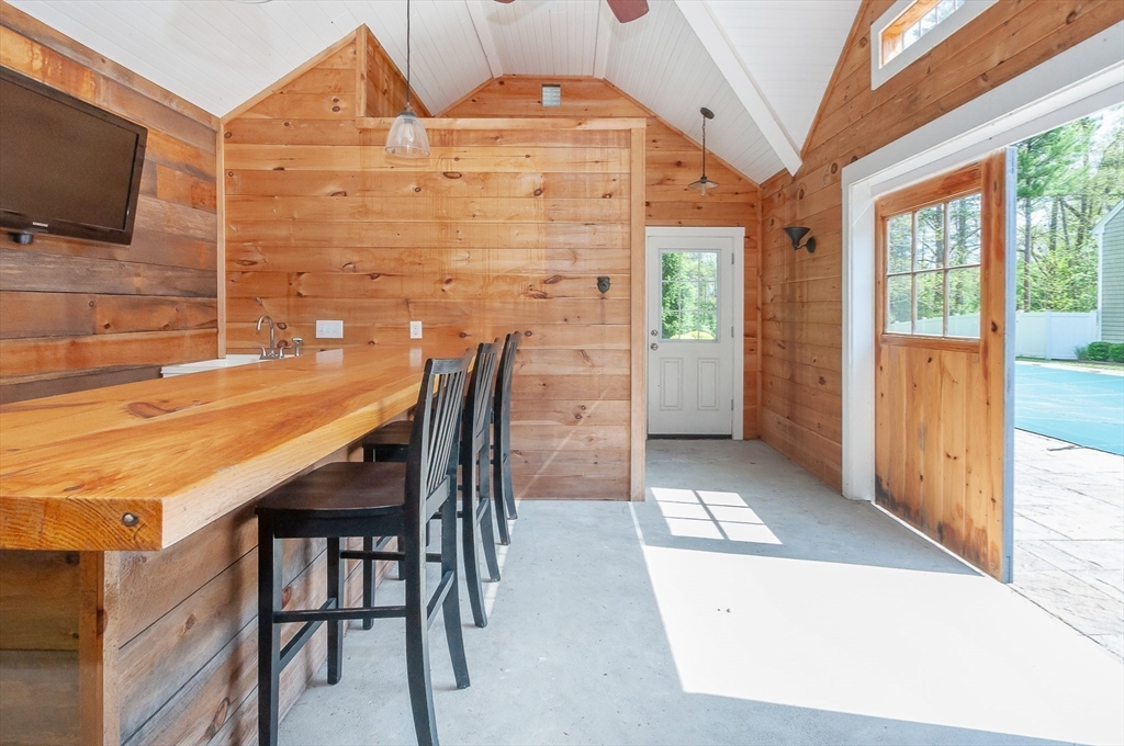 248 Alley Road Rochester, MA 02770 - Photo 34 of 39 a balcony view with a seating space