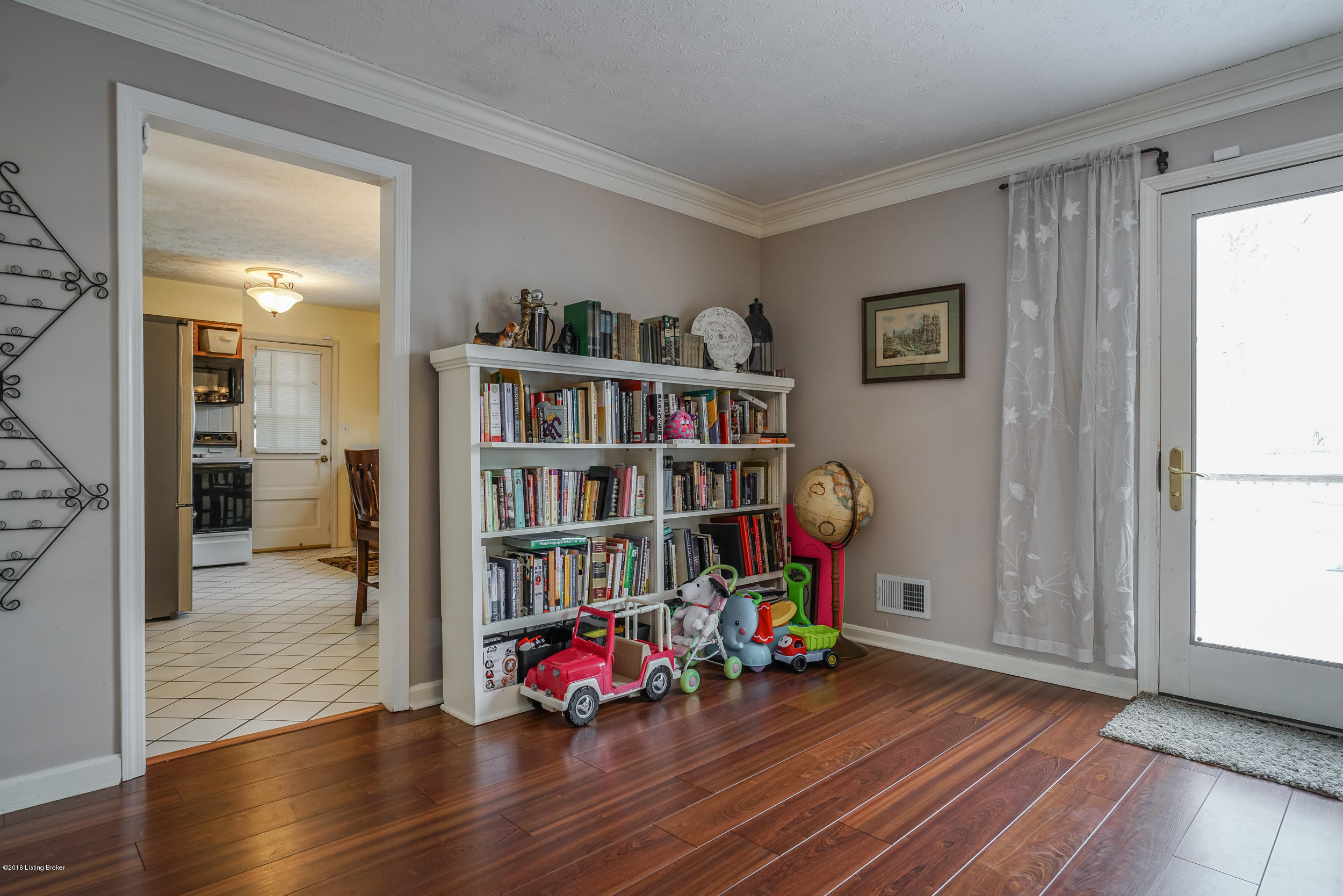 9007 Collingwood Road Louisville, KY 40299 - Photo 13 of 49 9007 Collingwood Rd-26