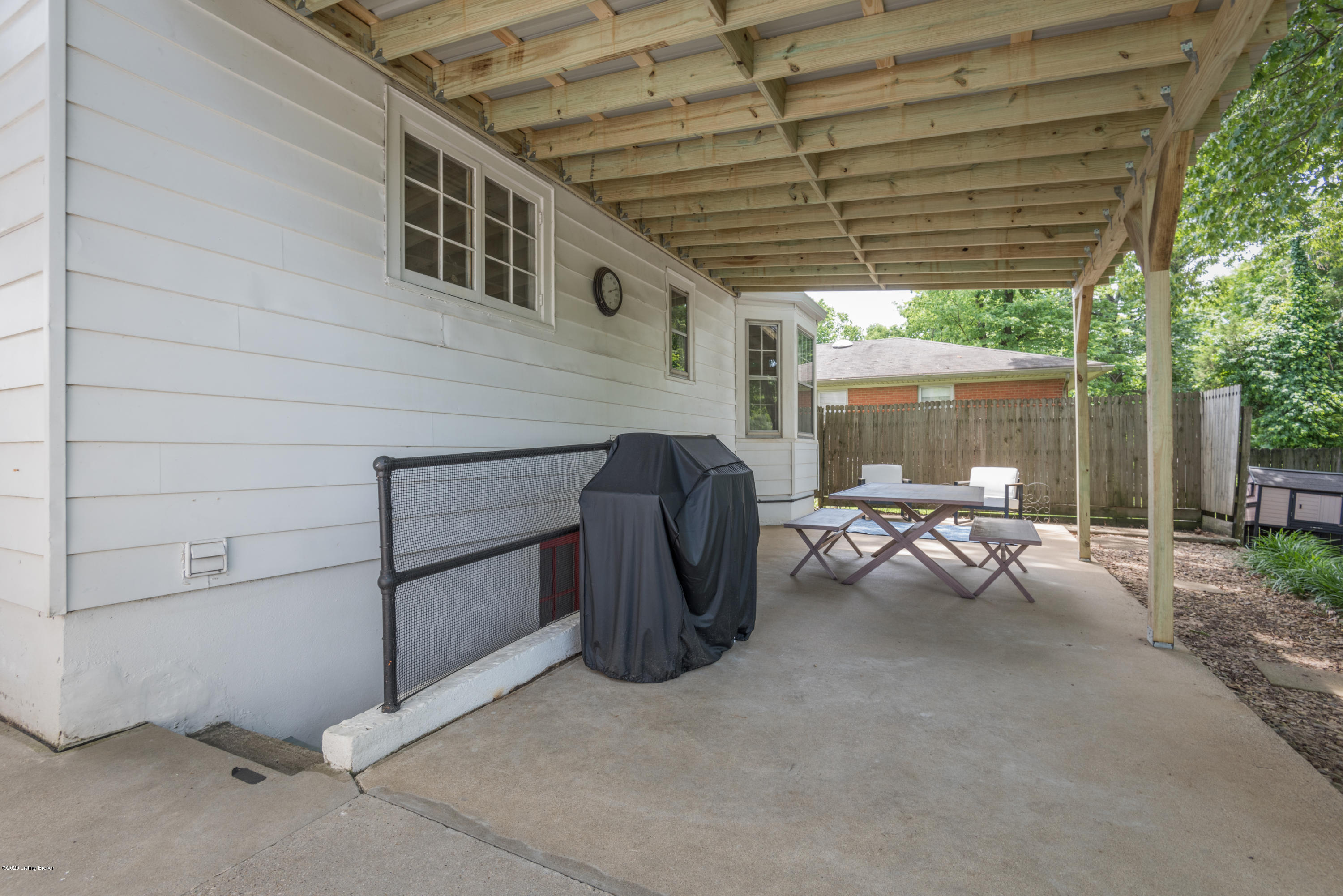 3302 Maple Road Louisville, KY 40299 - Photo 40 of 41 Back covered patio