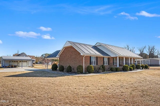 $450,000 | 1025 Long Branch Road, Smithfield, NC 27577