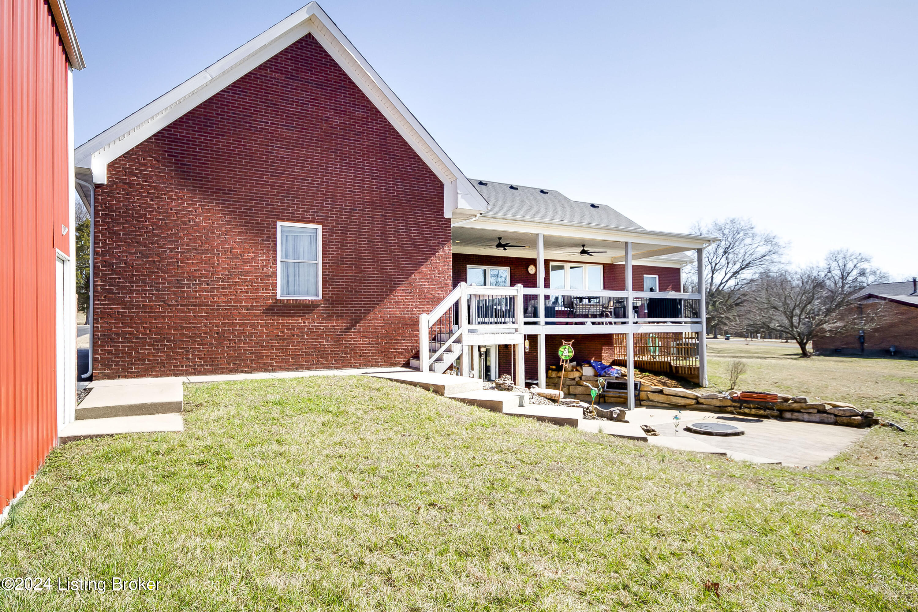 4930 Zoneton Road Shepherdsville, KY 40165 - Photo 29 of 31 Rear of Home