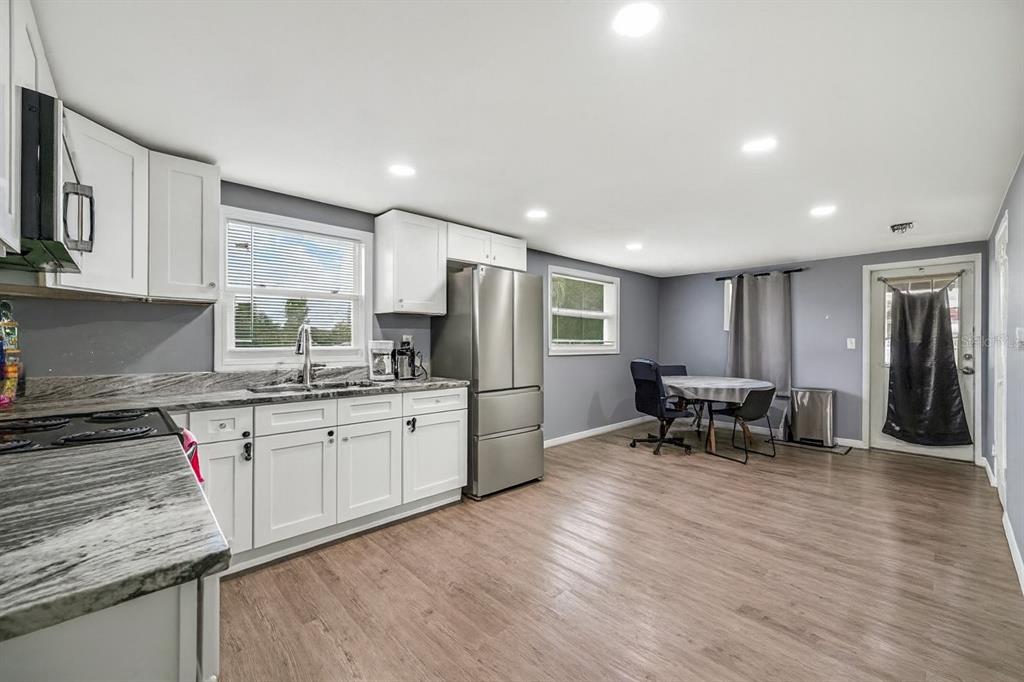 311 Southwest 3rd Avenue Mulberry, FL 33860 - Photo 2 of 34