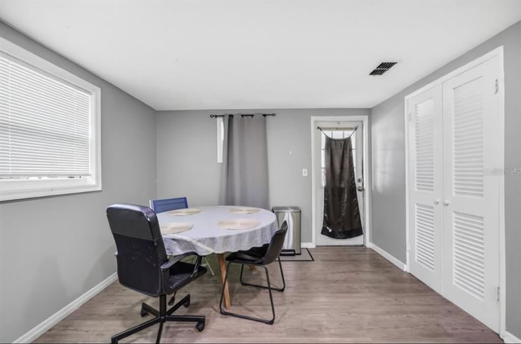 311 Southwest 3rd Avenue Mulberry, FL 33860 - Photo 9 of 34