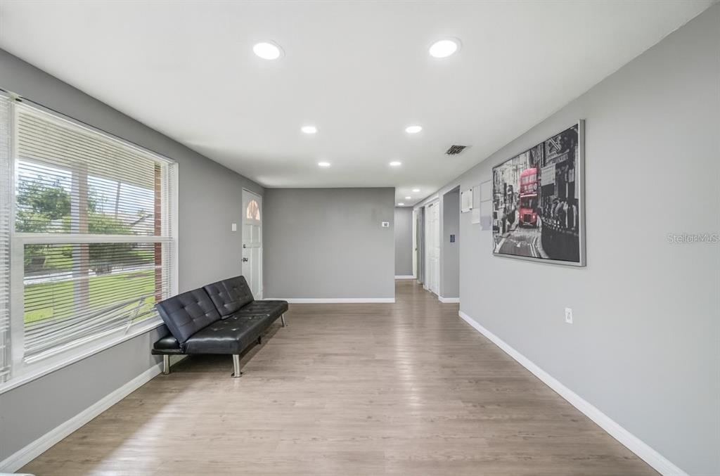 311 Southwest 3rd Avenue Mulberry, FL 33860 - Photo 10 of 34