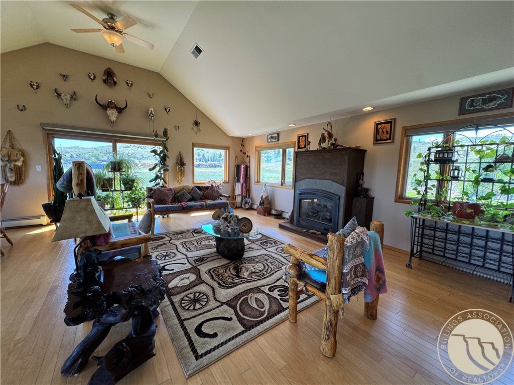 39 Valley View Road Reed Point, MT 59069 - Photo 7 of 44 Gallery Image 7