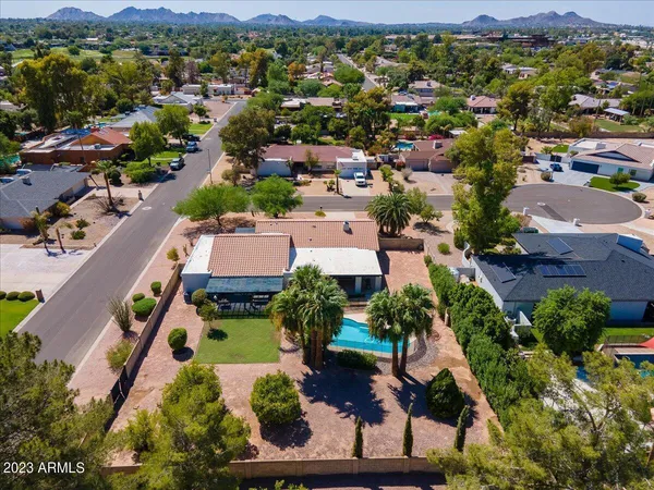 $8,000 | 11601 North 50th Place, Scottsdale, AZ 85254