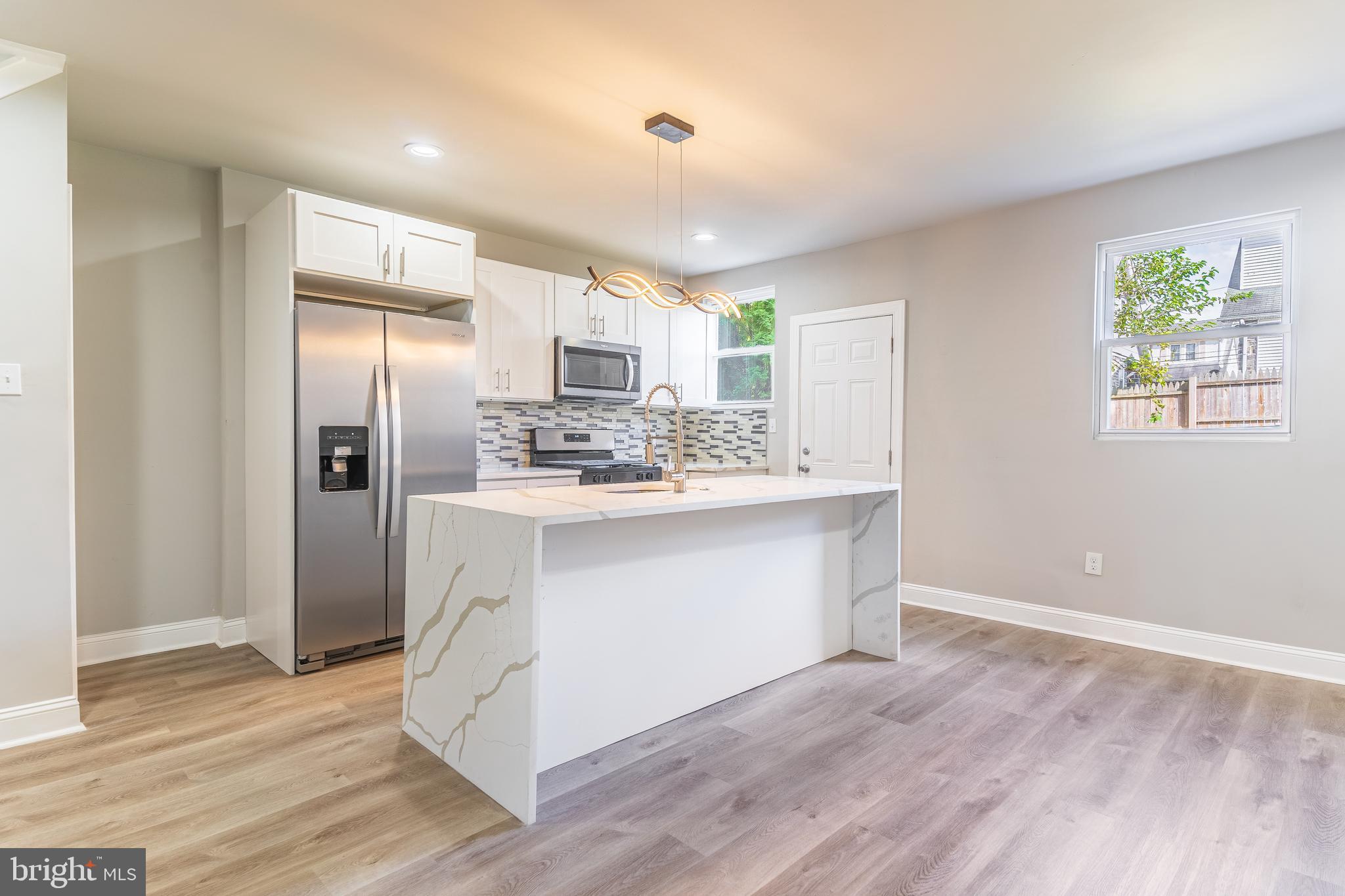 123 Oakley Road Upper Darby, PA 19082 - Photo 11 of 37