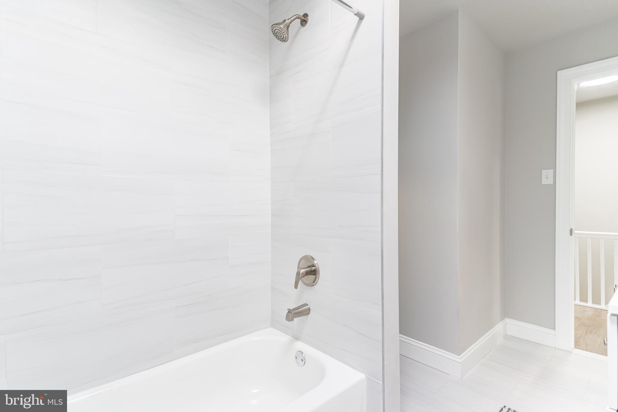 123 Oakley Road Upper Darby, PA 19082 - Photo 17 of 37