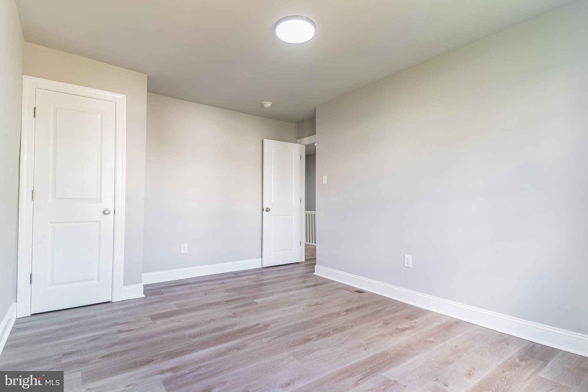 123 Oakley Road Upper Darby, PA 19082 - Photo 22 of 37