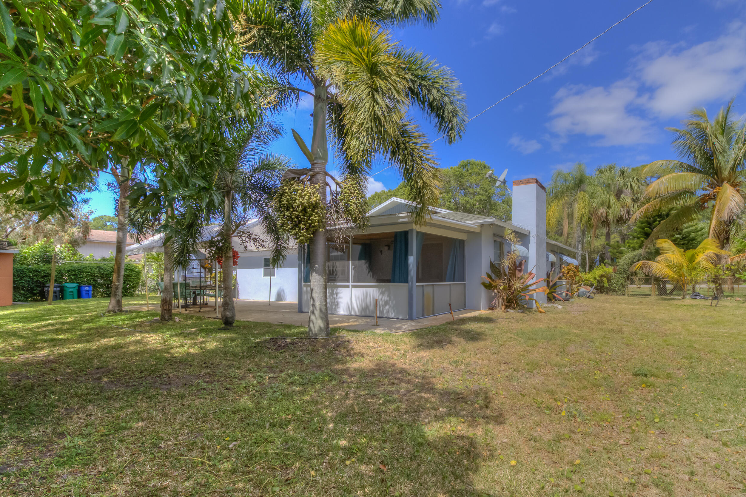 705 Kearney Road Fort Pierce, FL 34982 - Photo 26 of 30 Backyard