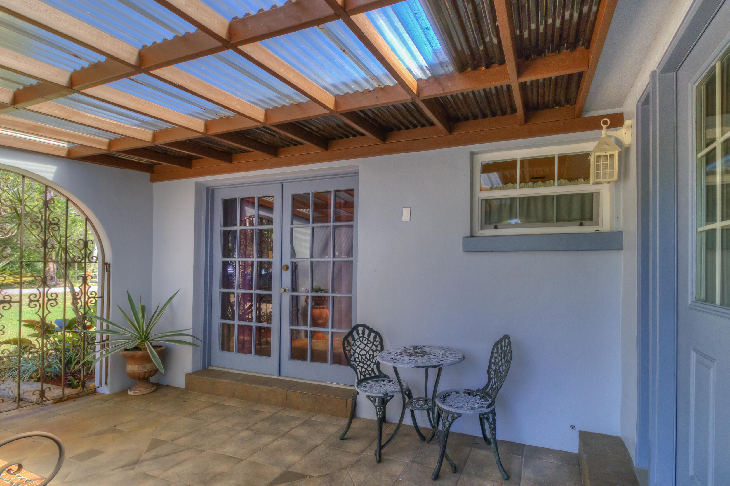 705 Kearney Road Fort Pierce, FL 34982 - Photo 3 of 30 Front Porch